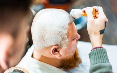 Glatze rasieren nach einer Haartransplantation